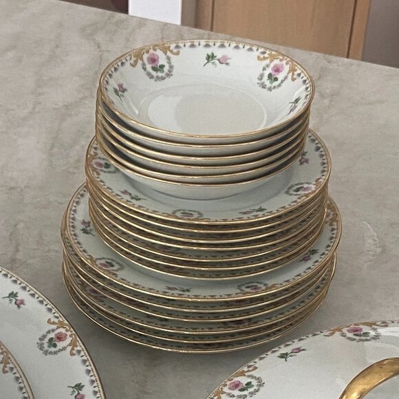 Vintage Limoges Rose Floral China 18 Piece Set - Picture 1 of 10